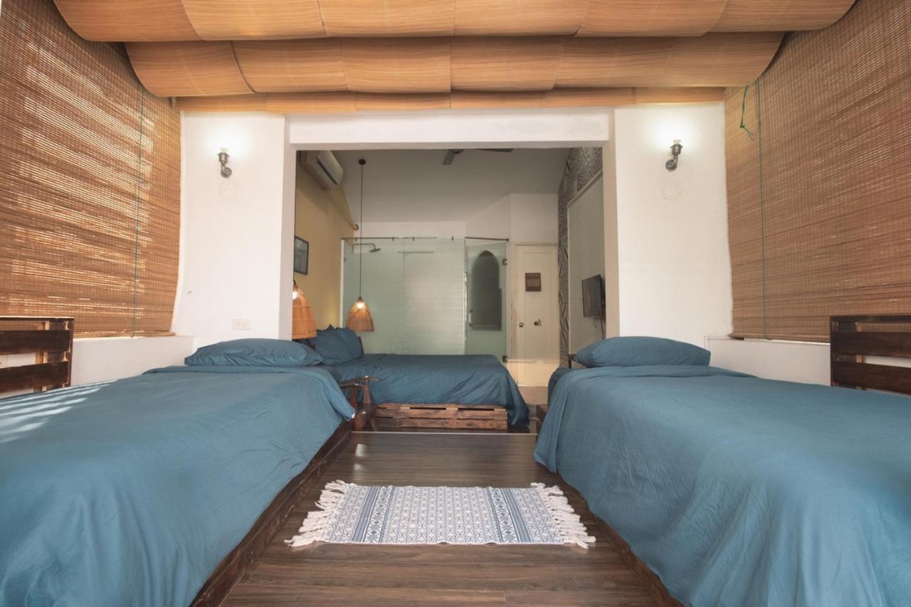 Entire French House With 4 Bedrooms In Downtown Homestay Hanoi